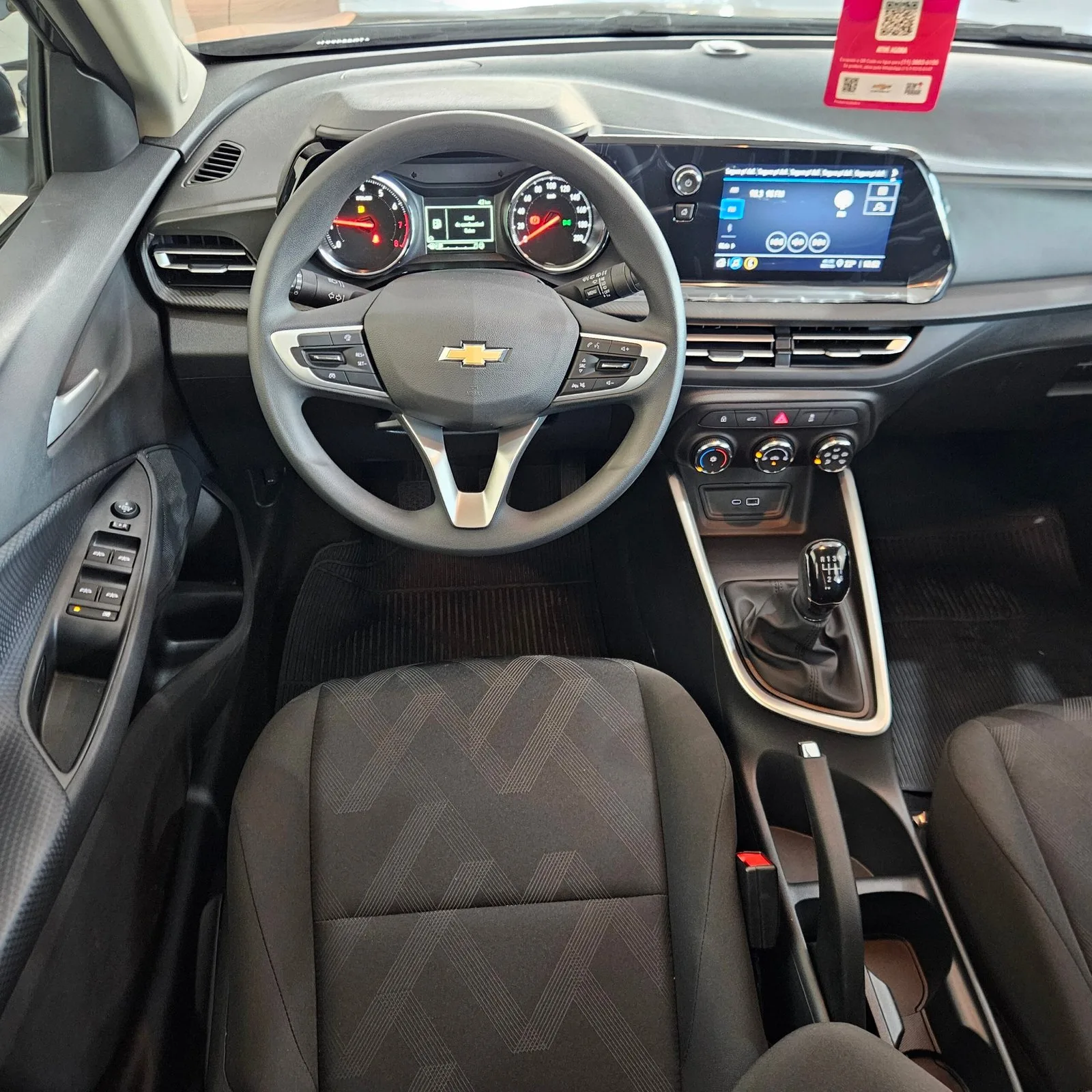 Chevrolet Onix — foto 11