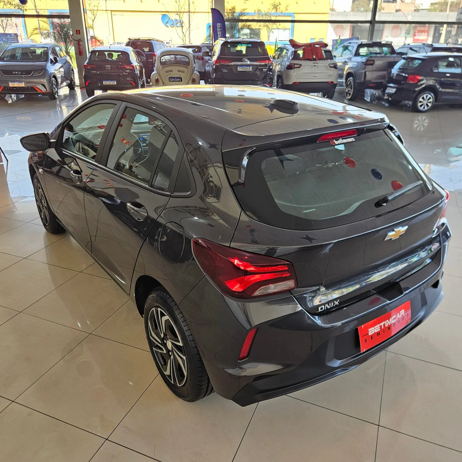 Chevrolet Onix — foto 17