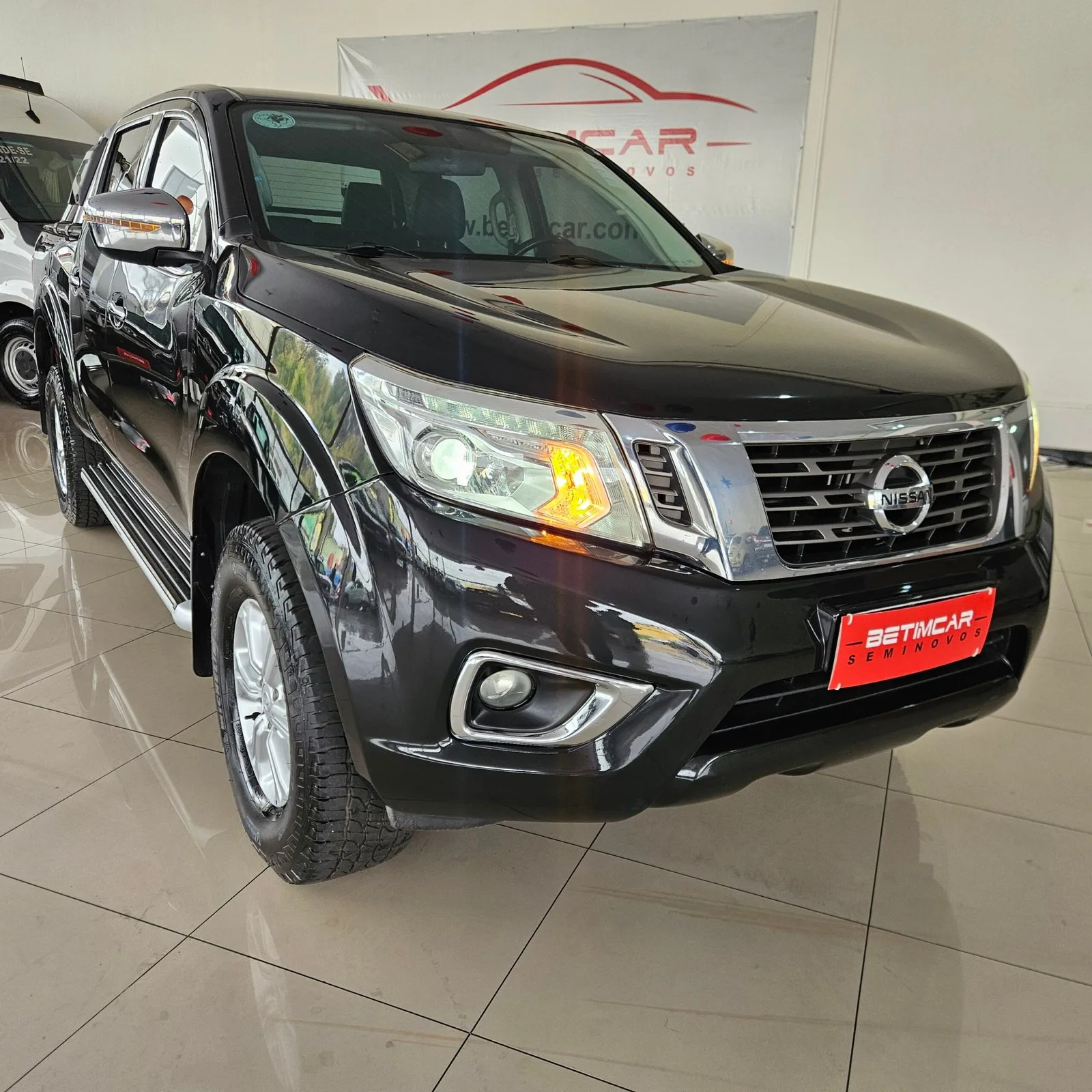Nissan Frontier — foto 8