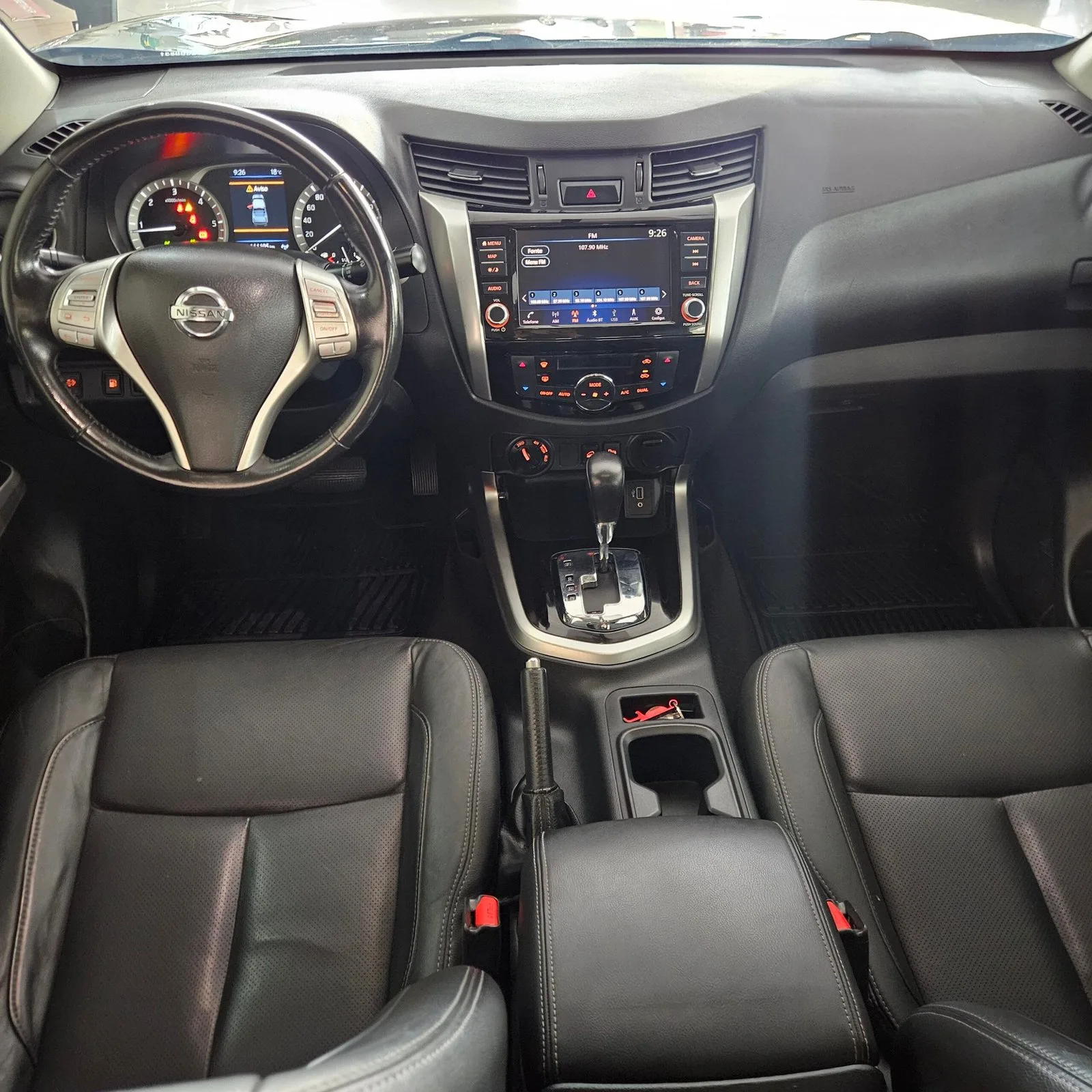 Nissan Frontier — foto 12