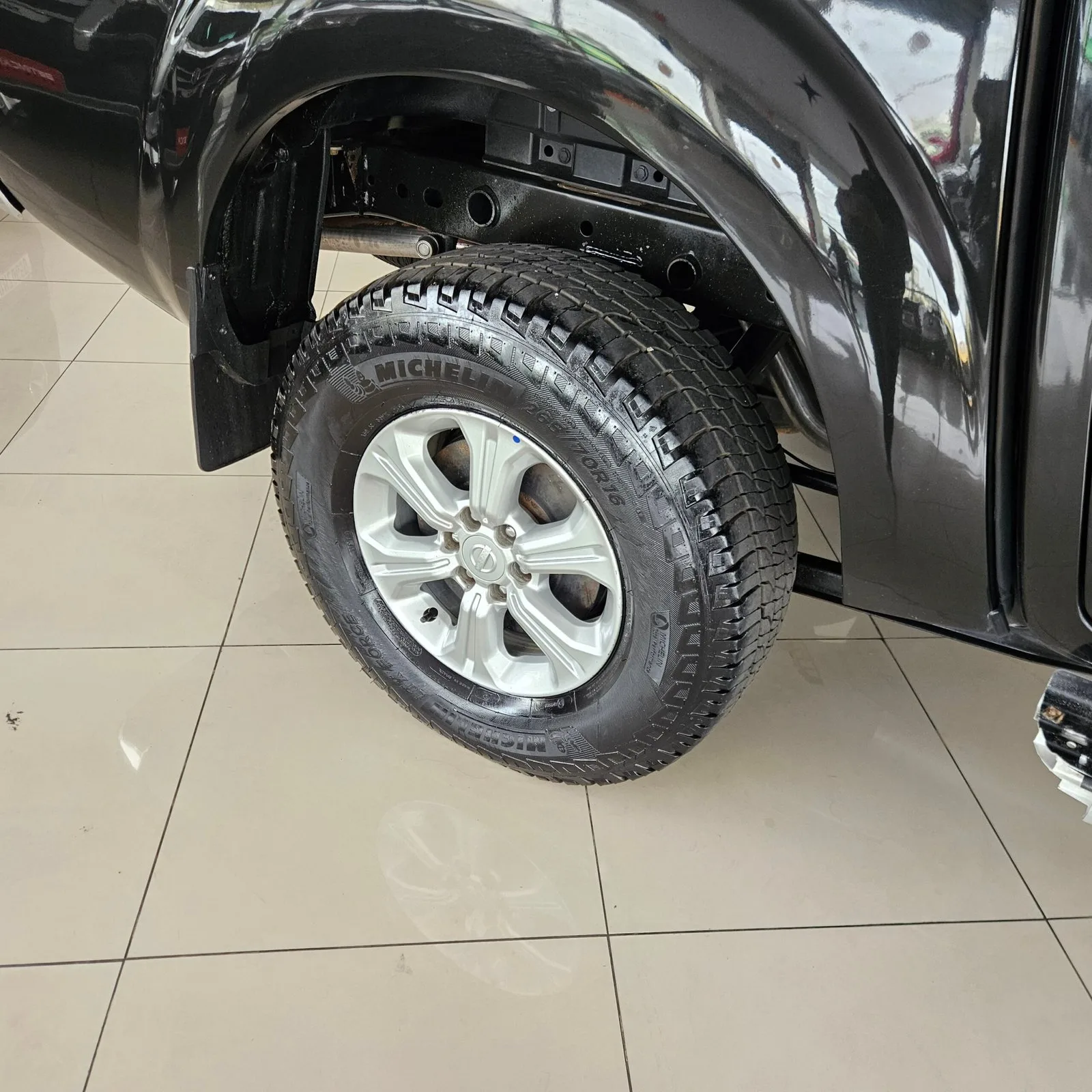 Nissan Frontier — foto 16