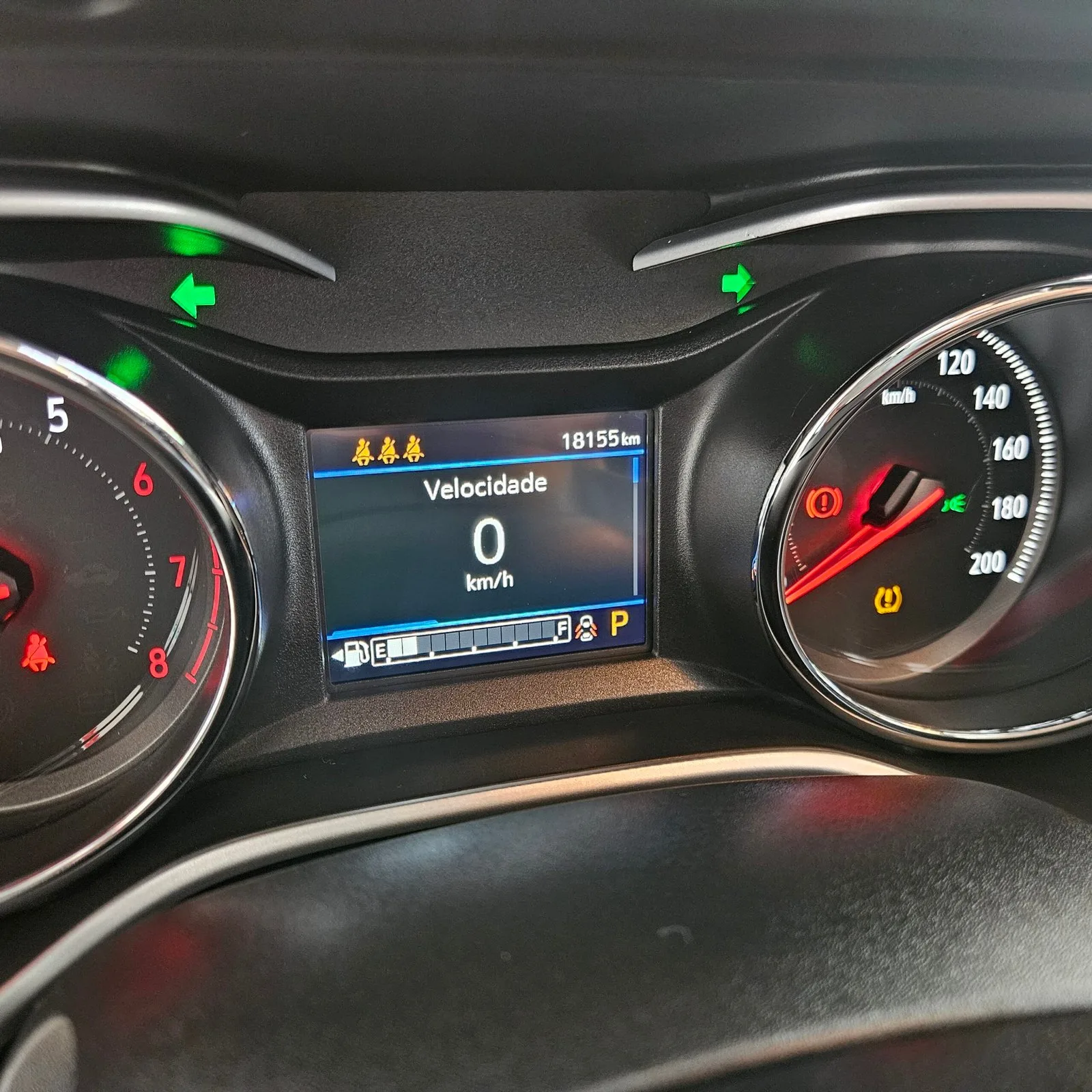 Chevrolet Tracker — foto 10