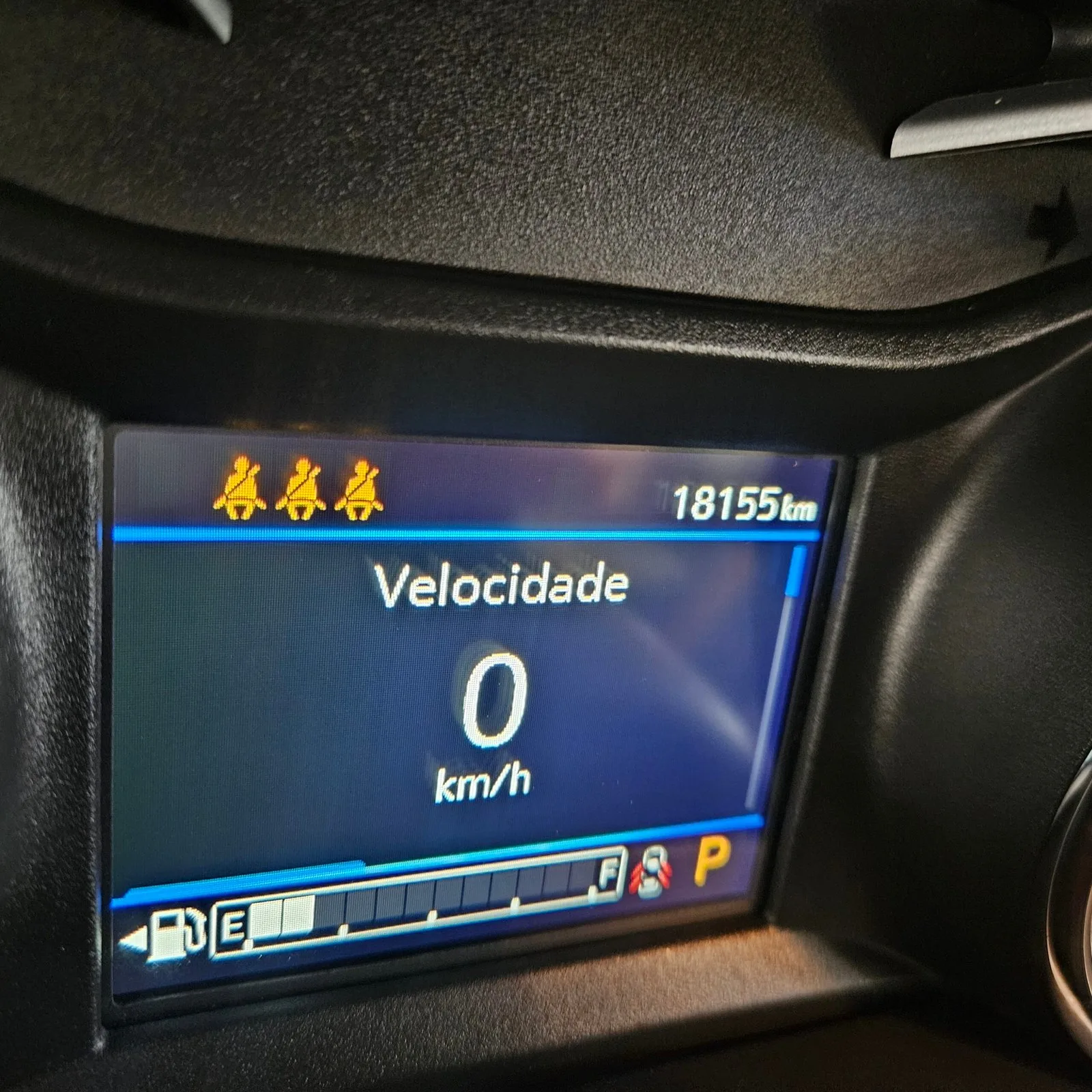 Chevrolet Tracker — foto 11